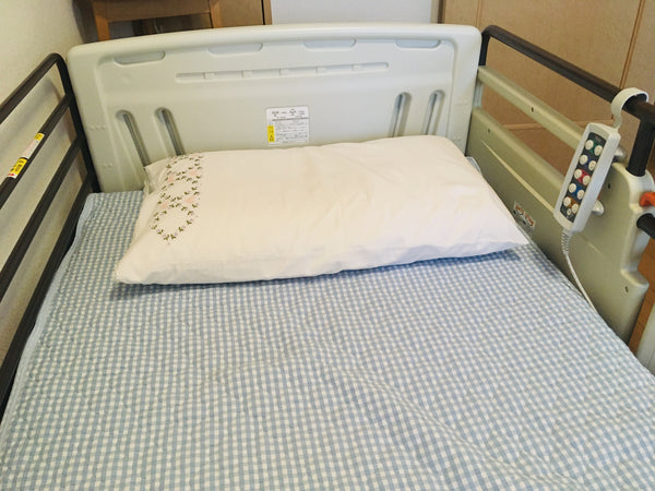 病院ベッド