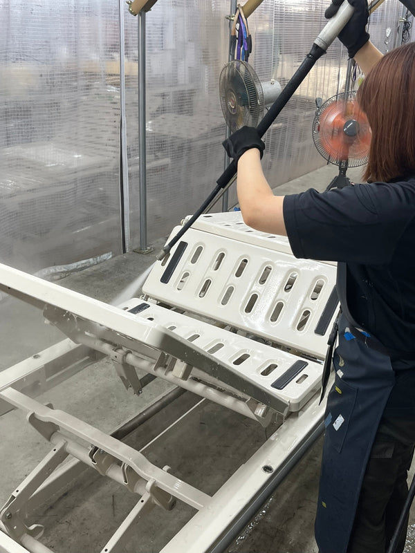 西大寺センターの洗浄・乾燥・点検工程｜安心して使える中古介護ベッドのために