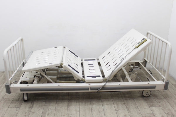 【中古】パラマウントベッド KA-235（3モーター・83cm幅・センターロック）