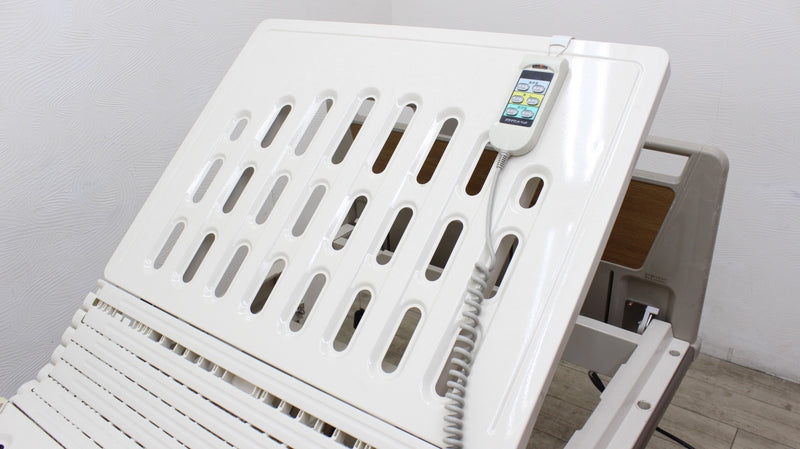 【中古】パラマウントベッド　電動ベッド　3モーター　A-7031 - 介護ベッド.shop